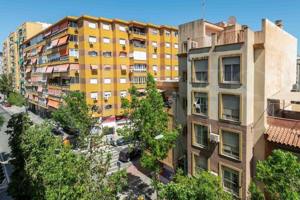 Spacious & Authentic By Rems Appartement Málaga